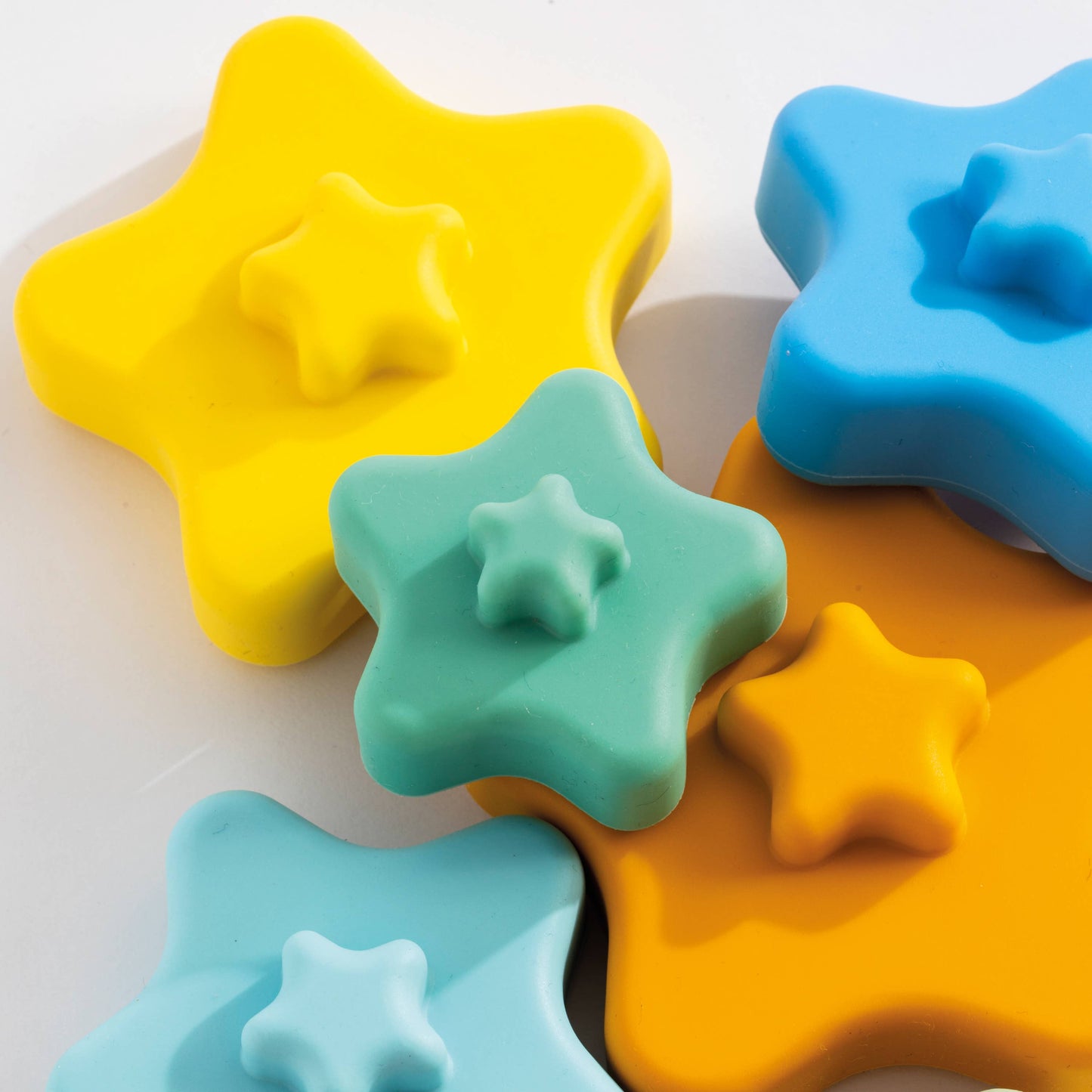 Playground Silicone Stacking Tower Star - Sorbet